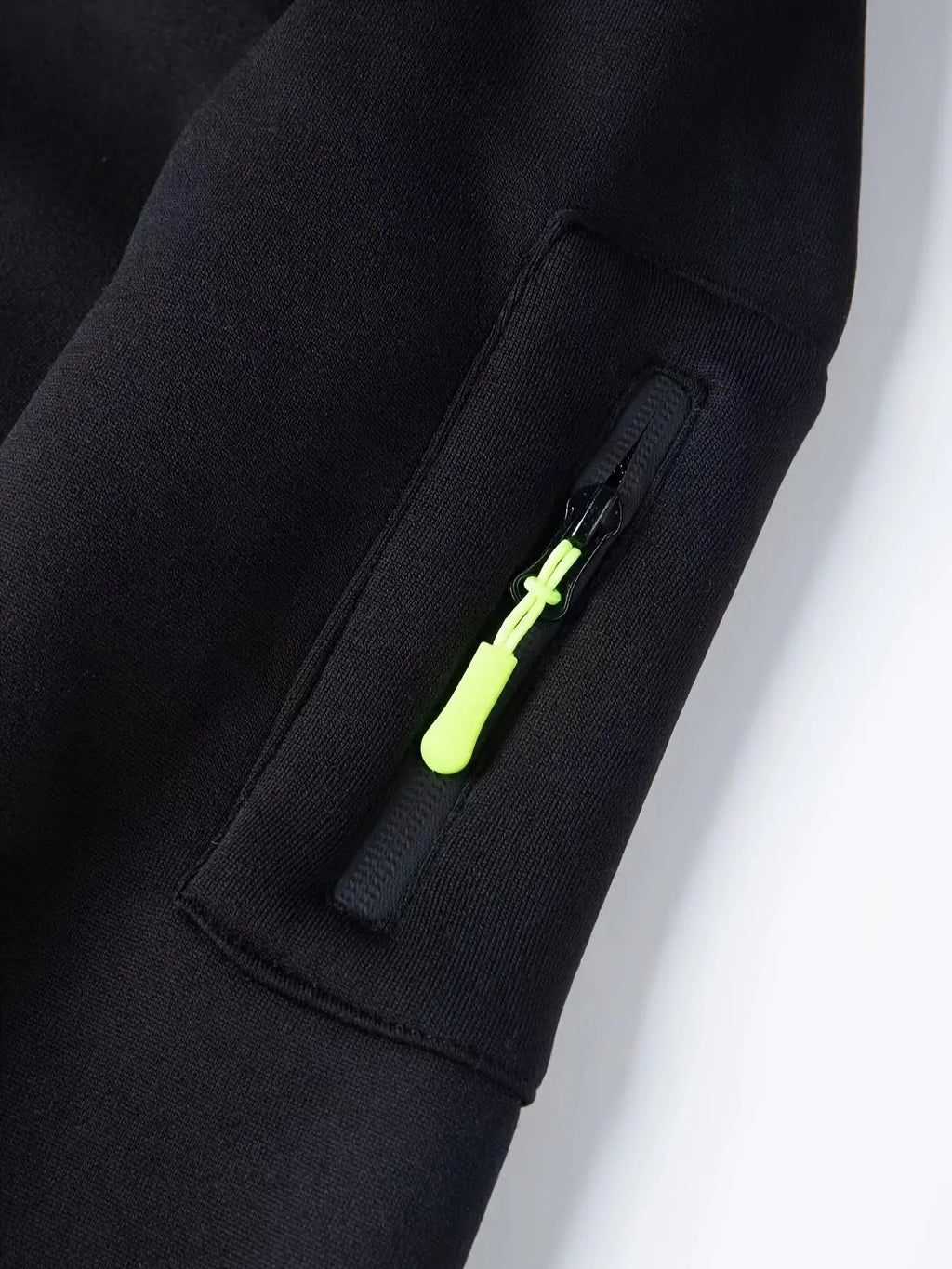 Fall/Winter style knitted hooded pullover, casual and comfortable loose-style multi-pocket zipper men's hoodie