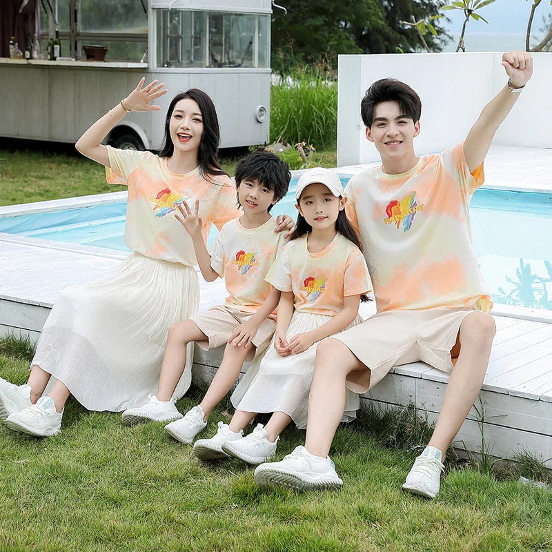 Summer Clothes for Whole Family Matching Clothing Dad and Son Tops Shorts Two Piece Sets Mom and Daughter T Shirt Skirts Outfits