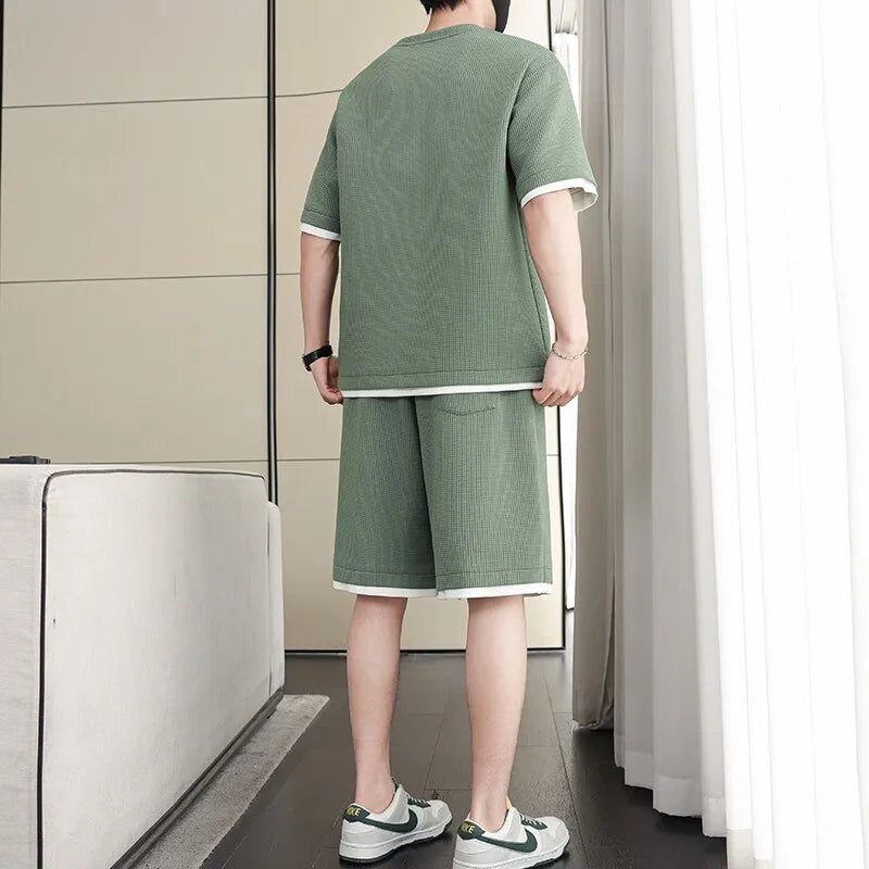 Summer New Men's Casual Fashion Set: T-shirt & Shorts / Color-block Short-sleeve Top + 5-Fold Pants / Minimalist Men's Clothing