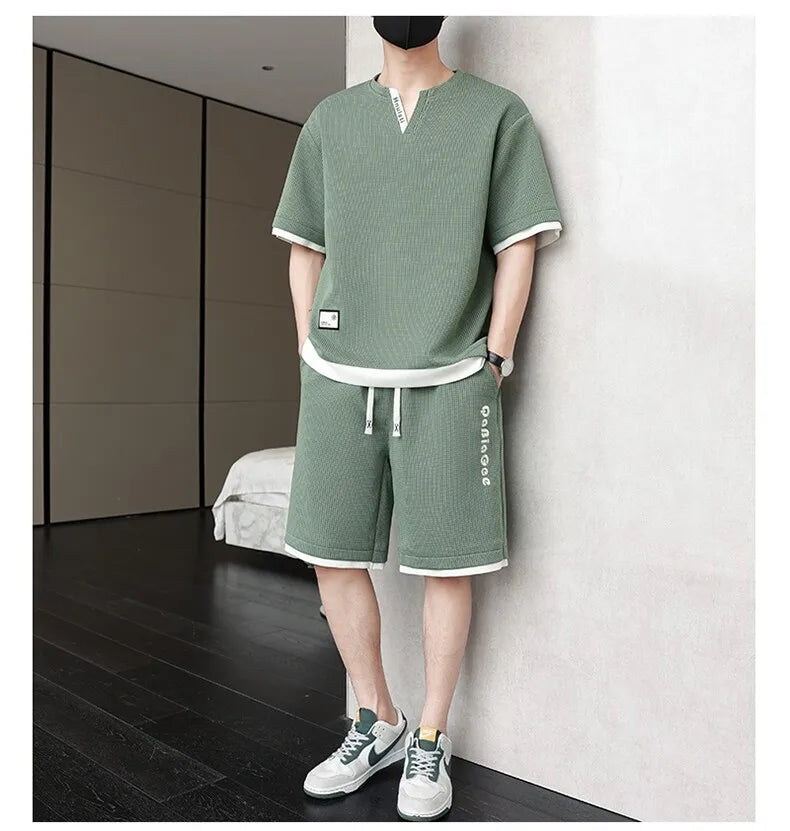 Summer New Men's Casual Fashion Set: T-shirt & Shorts / Color-block Short-sleeve Top + 5-Fold Pants / Minimalist Men's Clothing