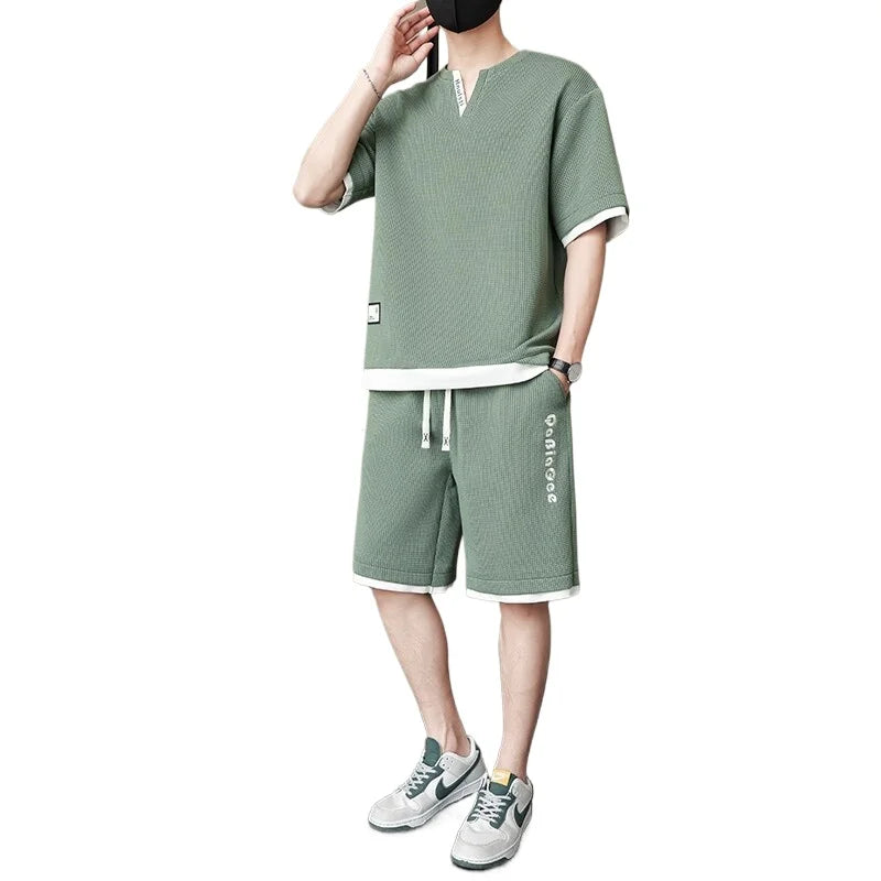 Summer New Men's Casual Fashion Set: T-shirt & Shorts / Color-block Short-sleeve Top + 5-Fold Pants / Minimalist Men's Clothing